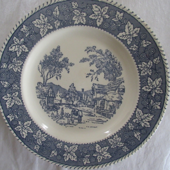 Homer Laughlin Blue Shakespeare Country Plate. - Picture 8 of 10